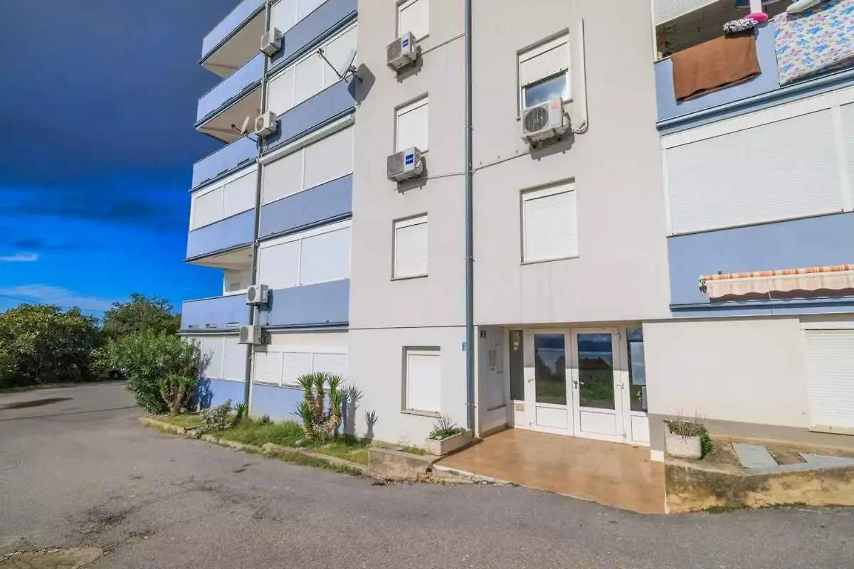 Apartment In Crikvenica 45904